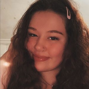 Meet your Posher, Maddy